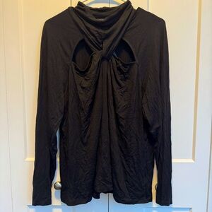 Eloquii Twisted Drape Neck Shirt with Cutouts Black Size 22/24